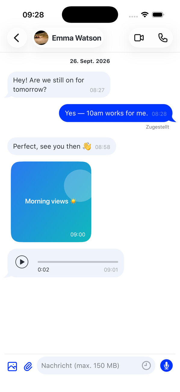 Ein Chat mit Textnachrichten, einem Foto, einer Sprachnotiz und dem Nachrichtenfeld mit Anhang-Tasten